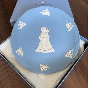 2002 WEDGEWOOD ANNUAL